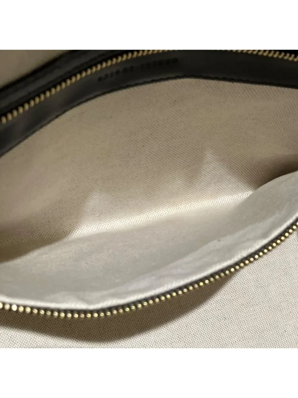 Gucci GG Matelasse Tote Leather